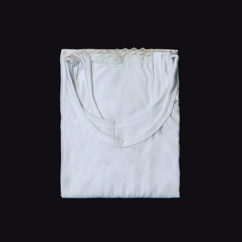 Chemise Adult (White Coloured)